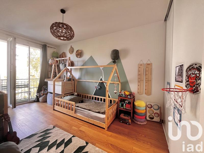 Appartement - 94 m² - 4 pièces