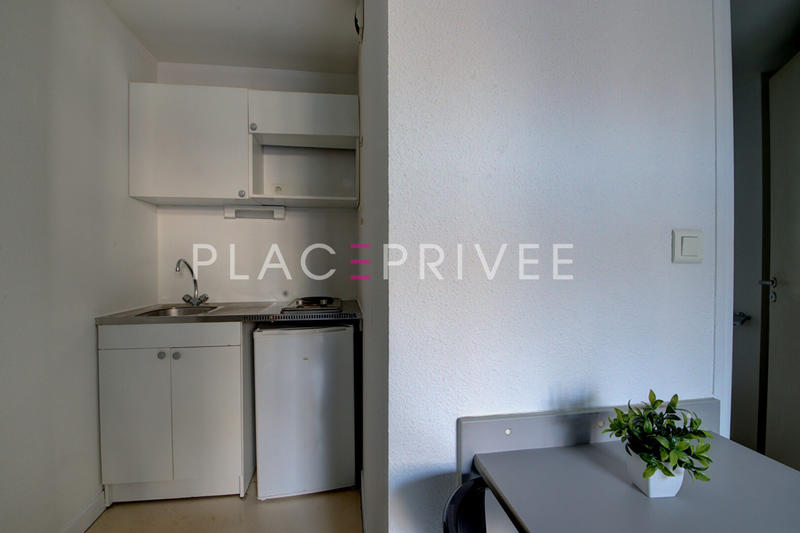 Appartement - 18 m² - 1 pièce