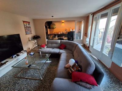 Maison - 85 m² - 5 pièces