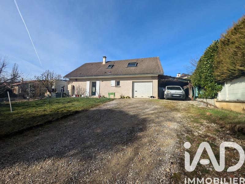 Maison - 96 m² - 5 pièces