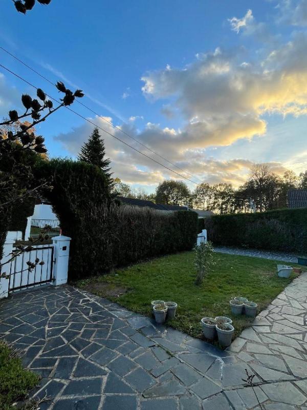 Maison - 94 m² - 5 pièces