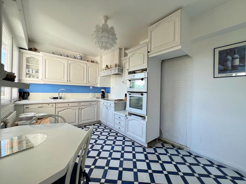 Appartement - 115 m² - 5 pièces