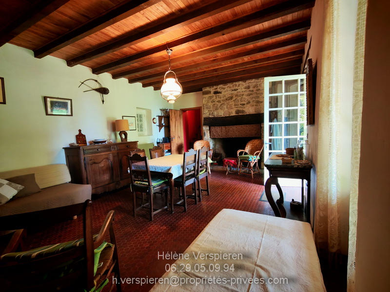 Maison - 118 m² - 7 pièces