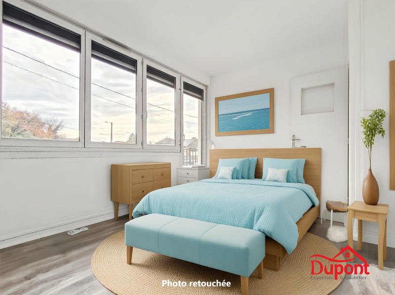 Maison - 92 m² - 5 pièces