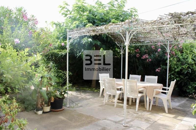 Villa - 195 m² - 8 pièces