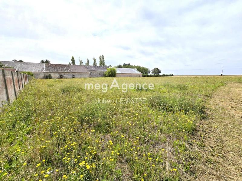 Terrain constructible - 850 m²