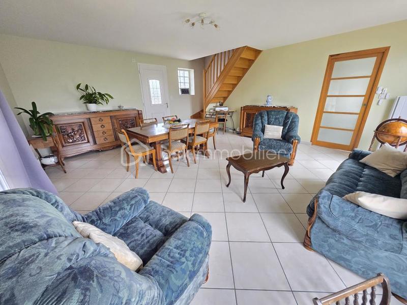 Pavillon - 217 m² - 7 pièces