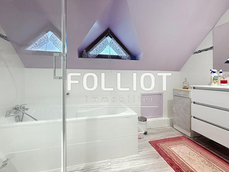 Maison - 128 m² - 5 pièces