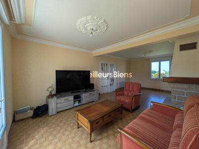 Maison - 120 m² - 6 pièces