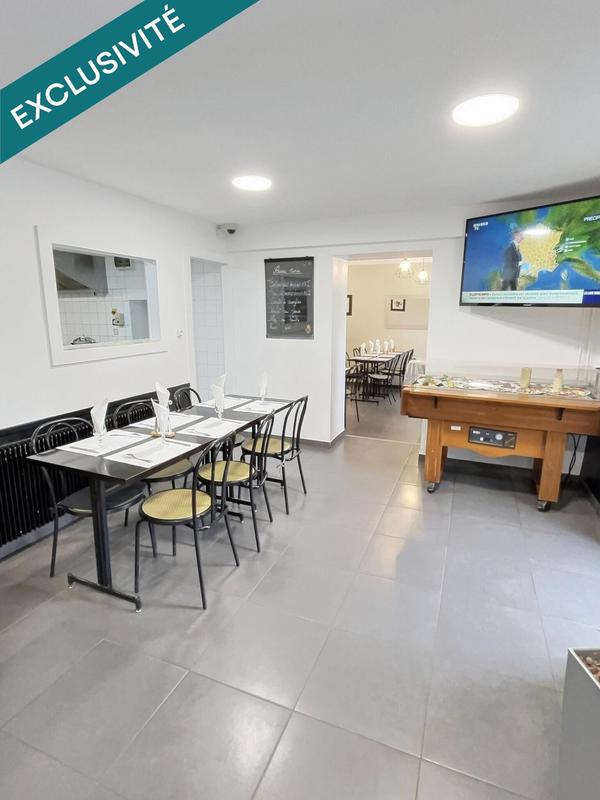 Local commercial - 105 m²