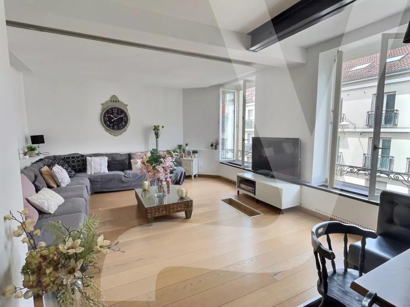 Duplex - 115 m² - 5 pièces