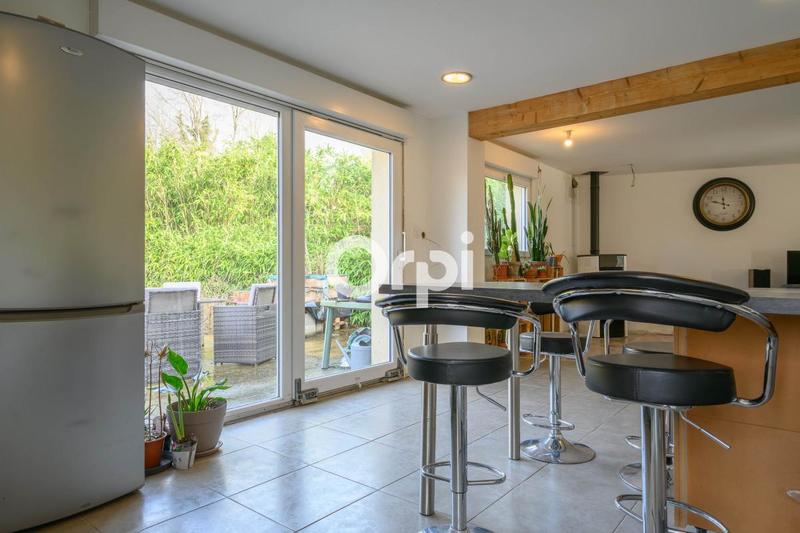 Maison - 122 m² - 4 pièces