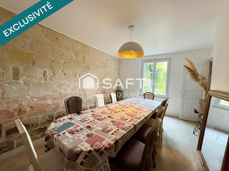 Maison - 215 m² - 8 pièces