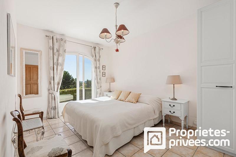 Villa - 167 m² - 5 pièces