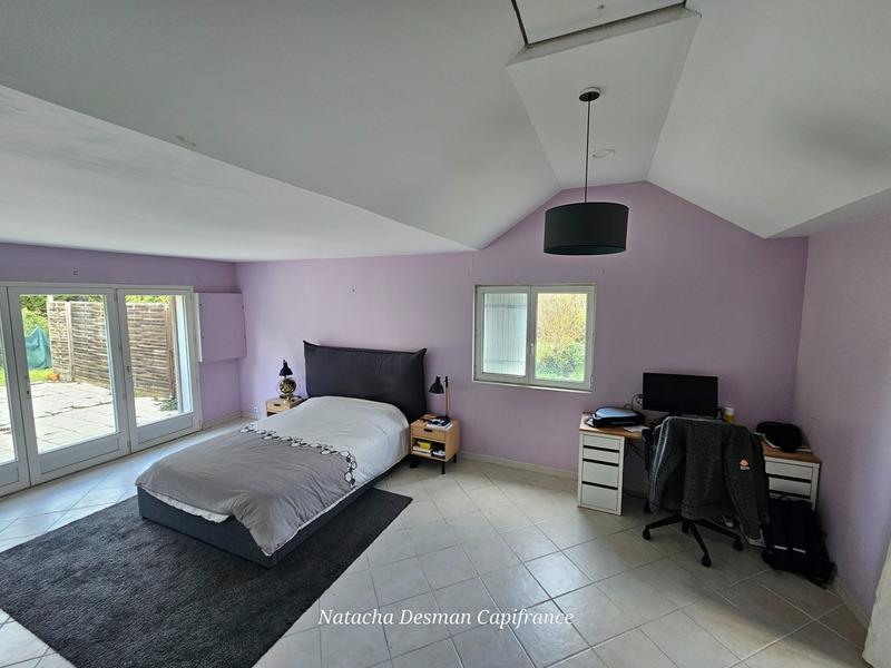 Maison - 239 m² - 7 pièces