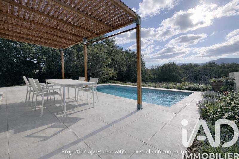 Maison - 158 m² - 5 pièces