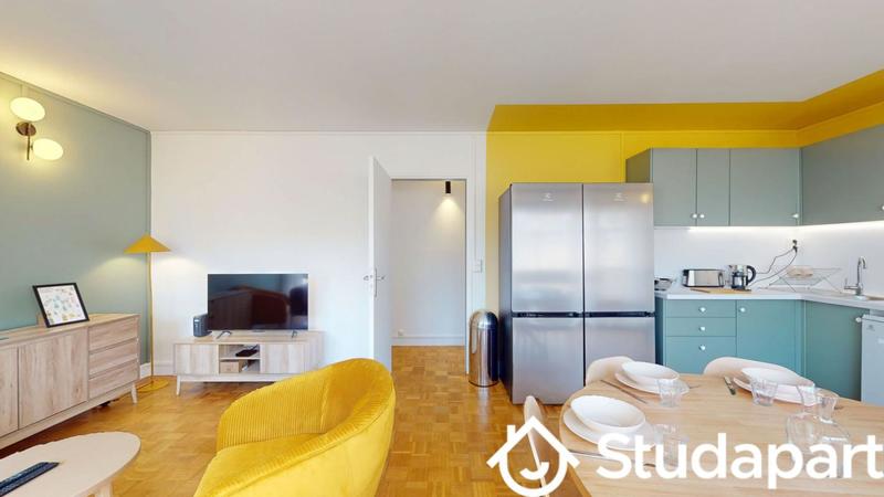 Chambre - 9 m² - 1 pièce