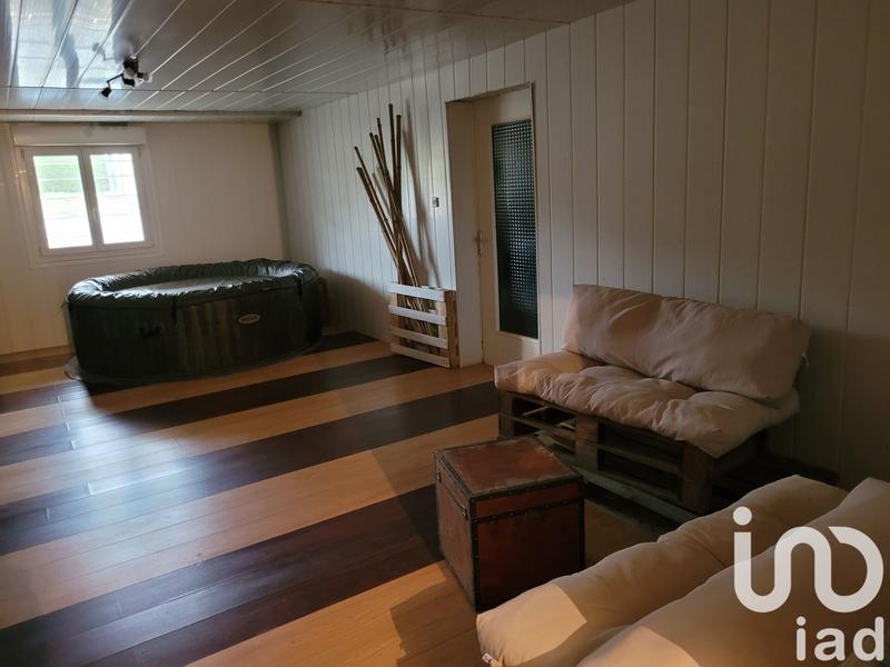 Maison - 248 m² - 8 pièces