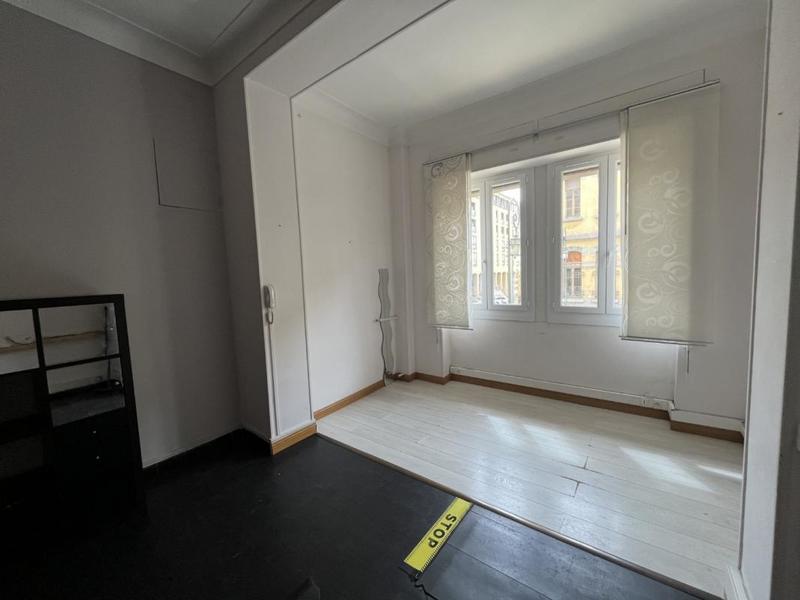 Bureau - 61 m² - 3 pièces