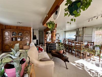 Maison - 158 m² - 6 pièces