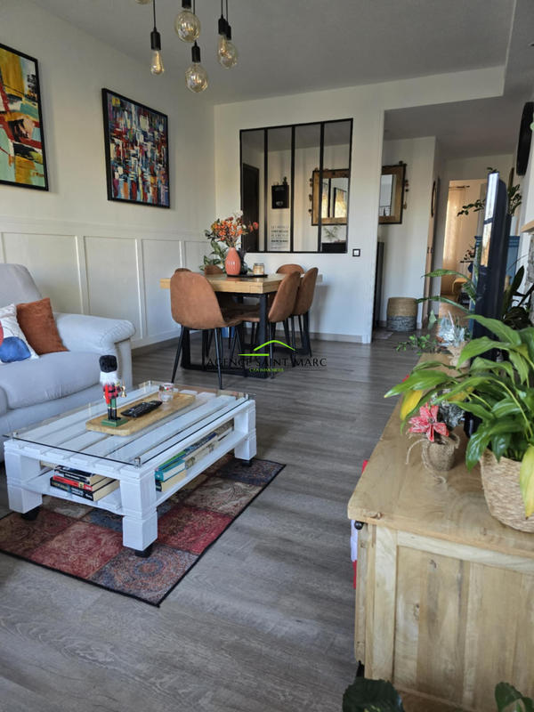 Appartement - 83 m² - 4 pièces