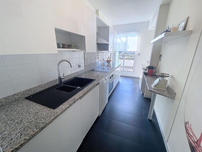 Appartement - 85 m² - 4 pièces