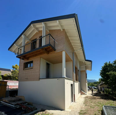 Maison - 91 m² - 4 pièces