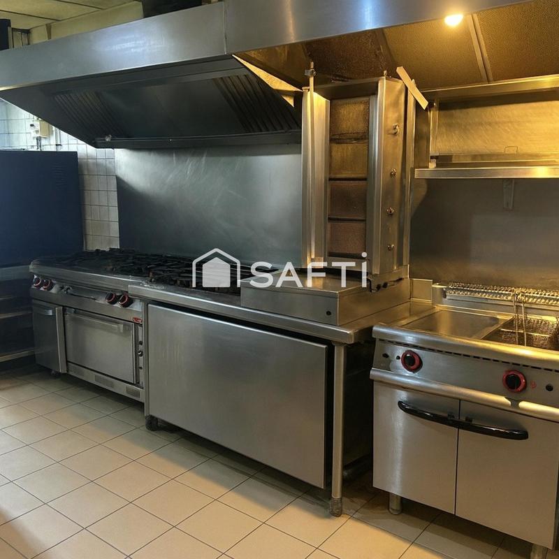 Local commercial - 85 m² - 3 pièces