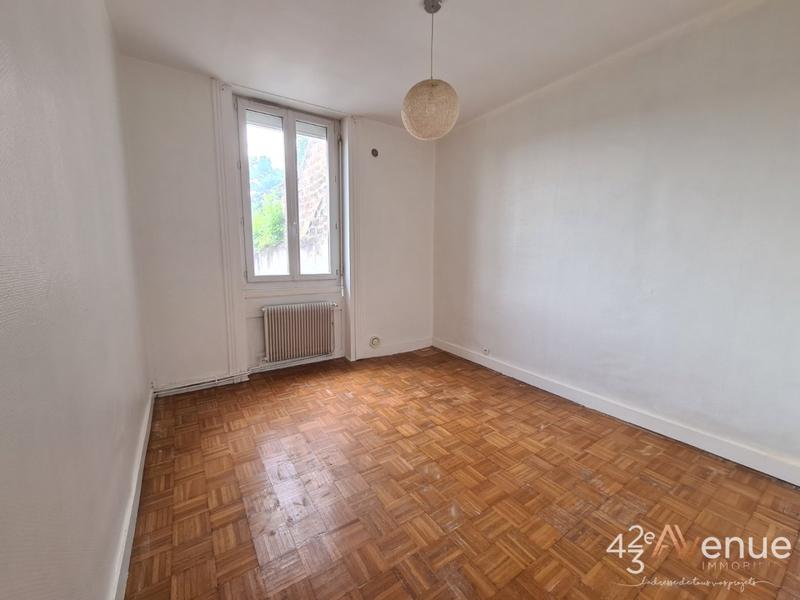 Immeuble - 746 m² - 31 pièces