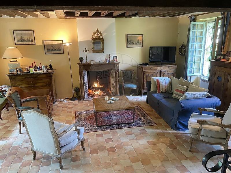 Propriété - 166 m² - 6 pièces