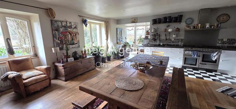 Maison ancienne - 230 m² - 9 pièces