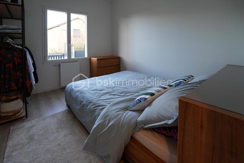 Maison traditionnelle - 153 m² - 6 pièces