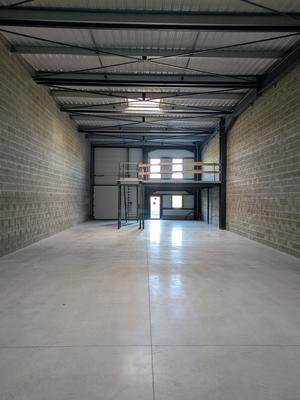 Local commercial - 306 m²