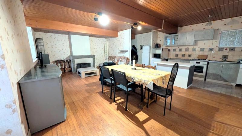 Maison ancienne - 250 m² - 12 pièces