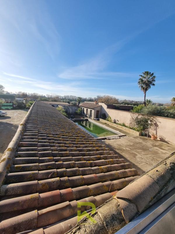 Mas - 294 m² - 8 pièces