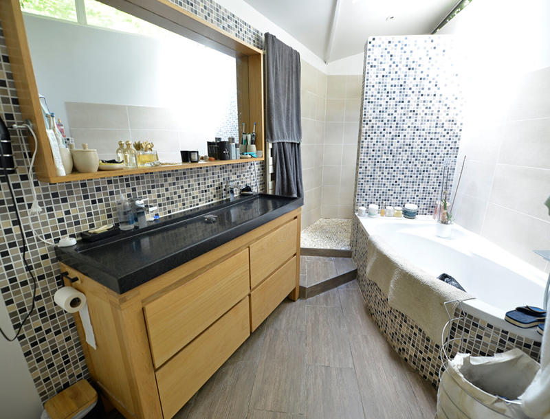 Maison - 144 m² - 6 pièces