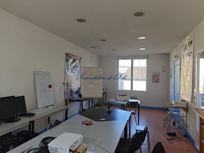 Maison - 285 m² - 11 pièces