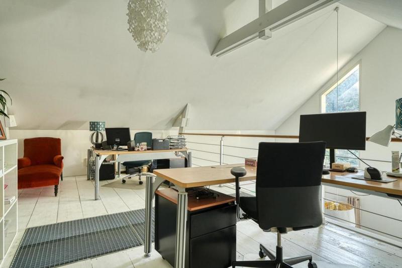 Maison d'architecte - 233 m² - 6 pièces