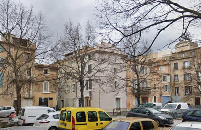 Immeuble - 111 m² - 5 pièces