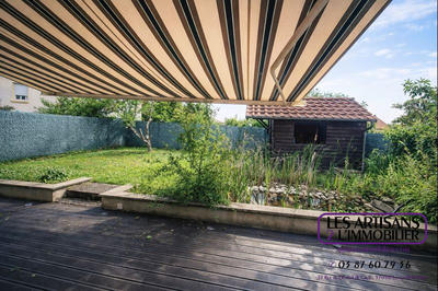 Maison - 185 m² - 7 pièces