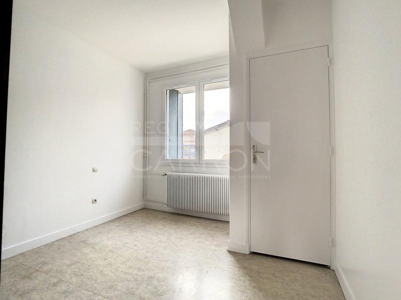 Appartement - 83 m² - 3 pièces