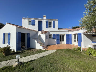 Maison - 121 m² - 4 pièces