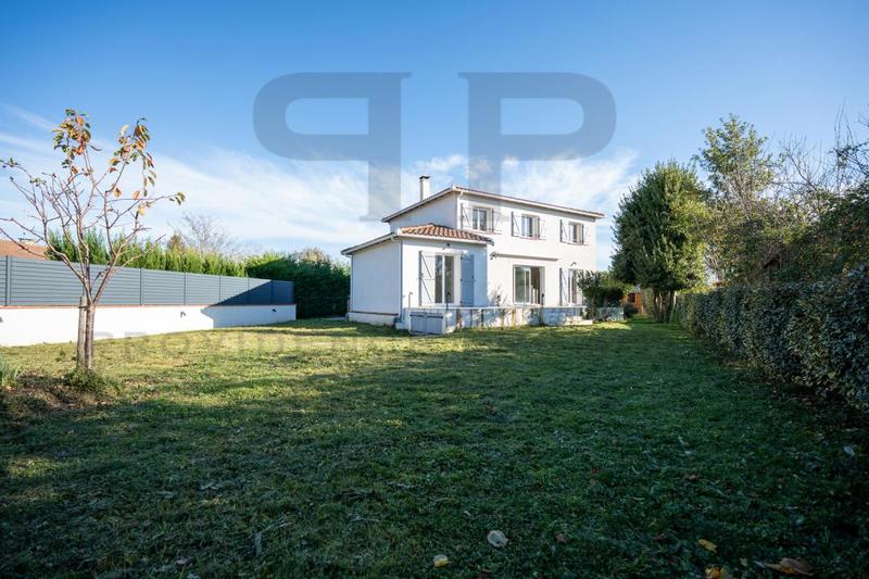 Maison - 147 m² - 6 pièces