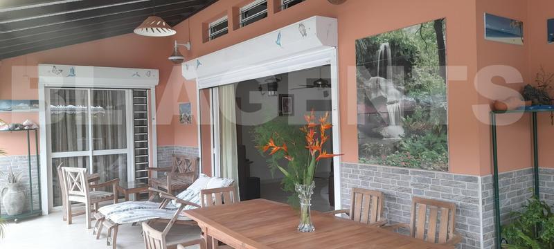 Maison - 140 m² - 7 pièces