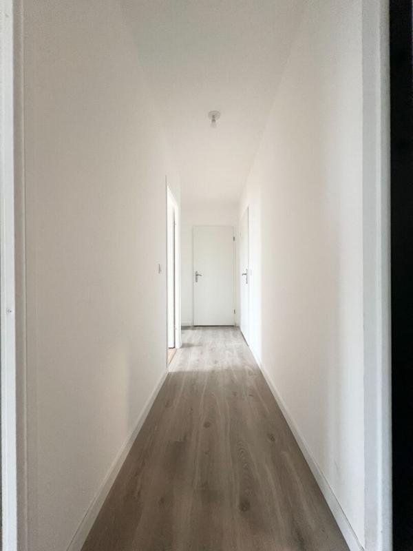 Appartement - 83 m² - 4 pièces