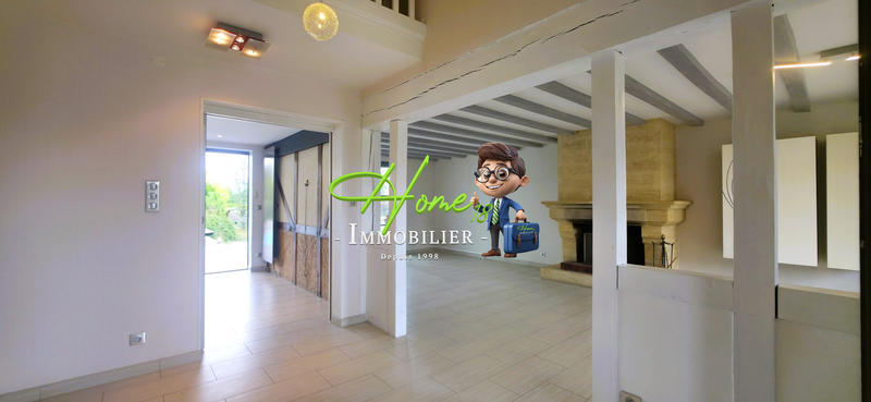 Maison - 245 m² - 7 pièces