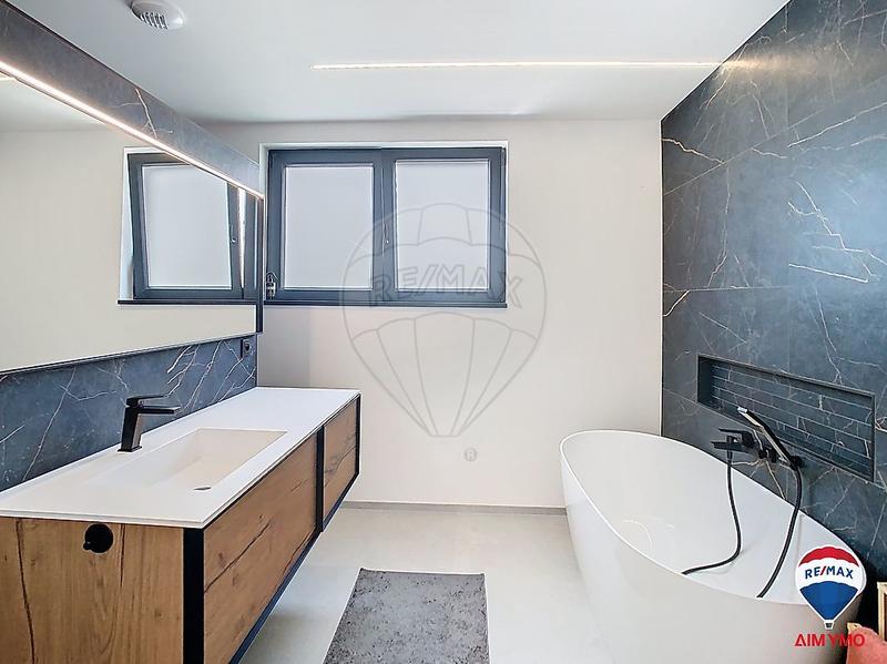 Maison - 149 m² - 5 pièces