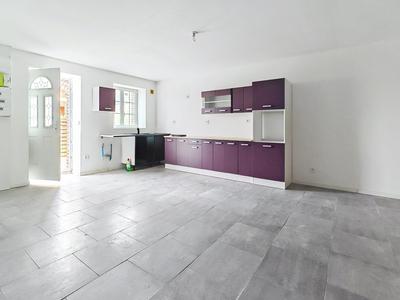 Maison - 160 m² - 4 pièces