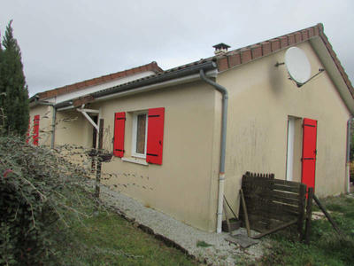 Maison - 97 m² - 4 pièces