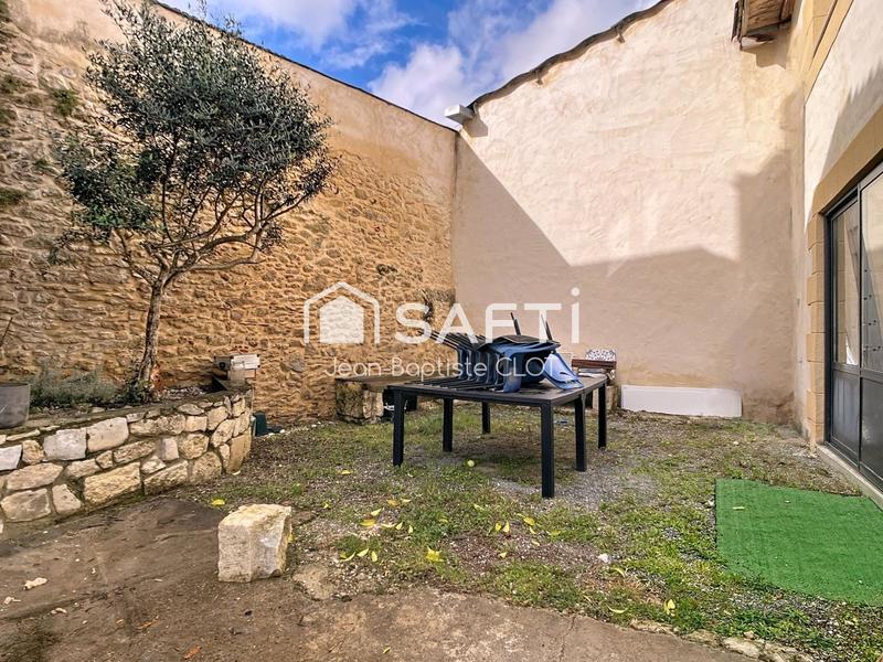 Maison - 270 m² - 7 pièces